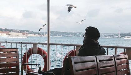 金自天正(600560.SH)上半年净利润2165.5万元，同比增长17.59%