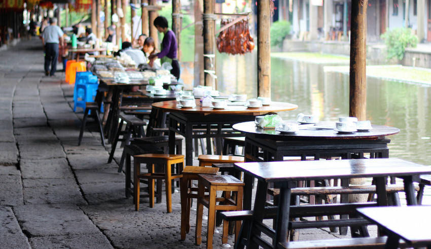 新规来了！小餐饮老板要给全员交社保，这波能扛住吗？