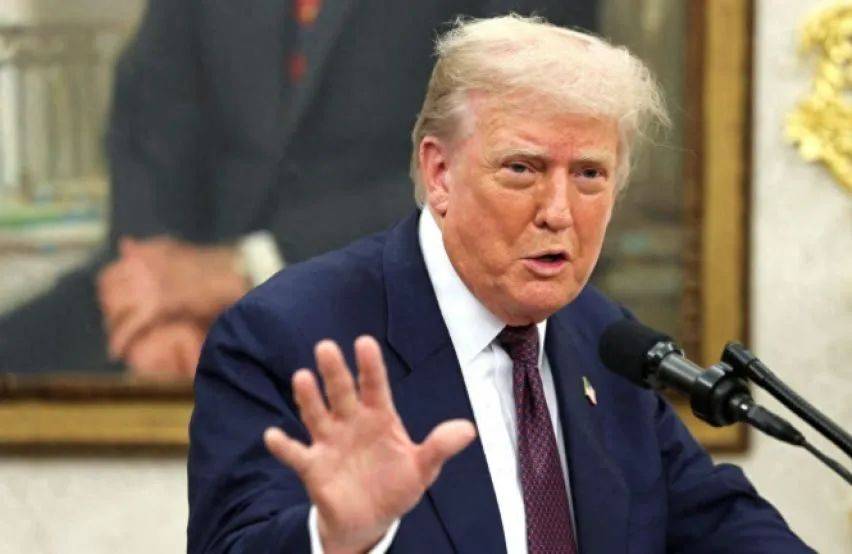 莫迪突遭晴天霹雳！印度陷入四面楚歌，外资净流入下降98%，特朗普对印度加征关税50%