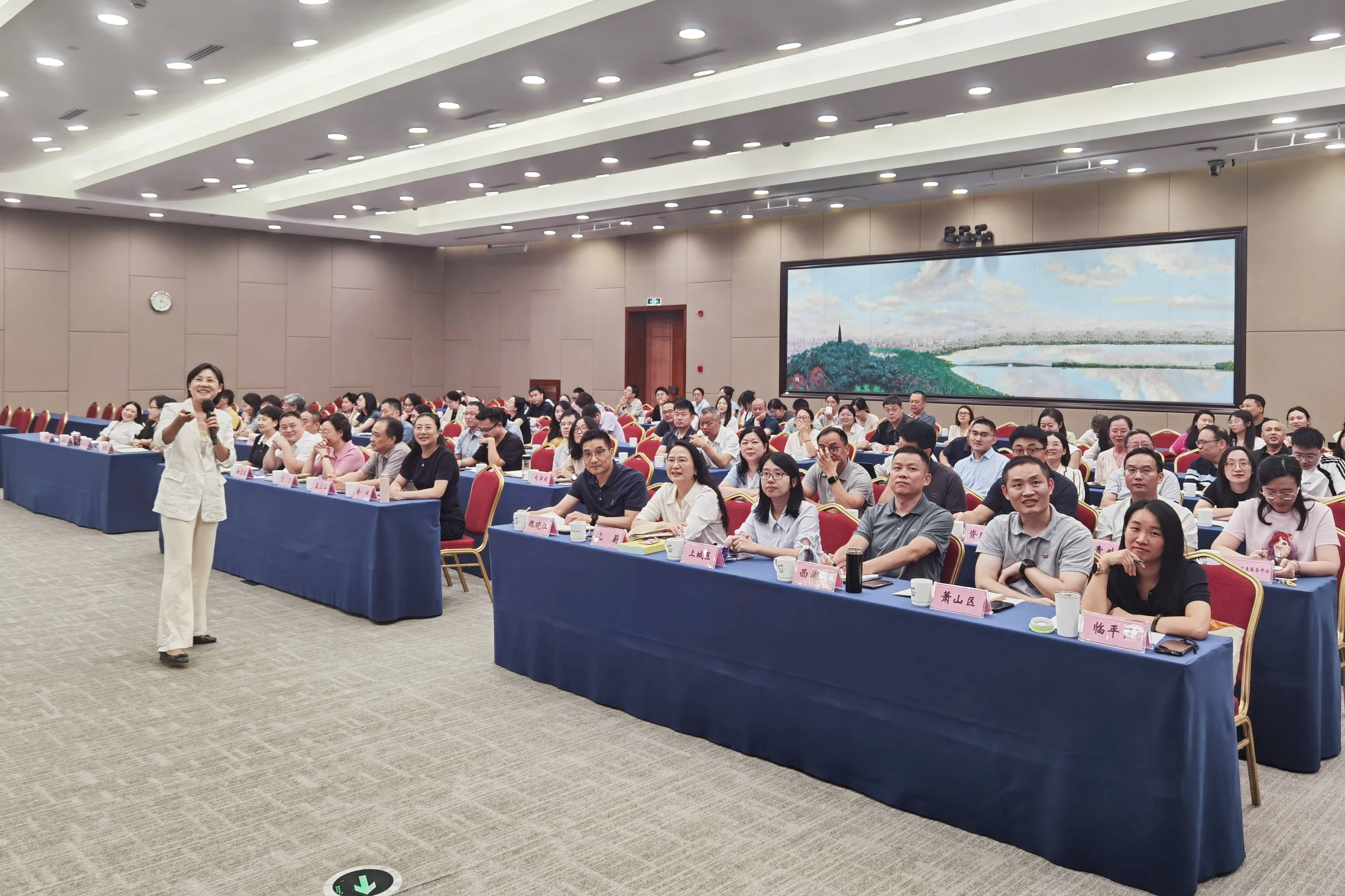 以“审”促“绿”， 杭州绘就“两山”理念——生态审计新画卷