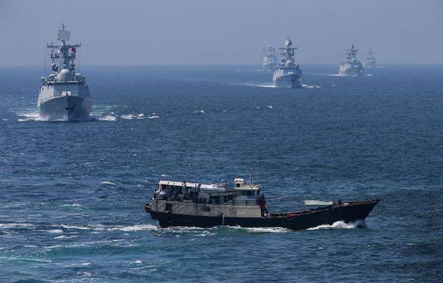 美菲万万没想到：中国突然在黄岩岛亮了个大招，要完成两大使命！