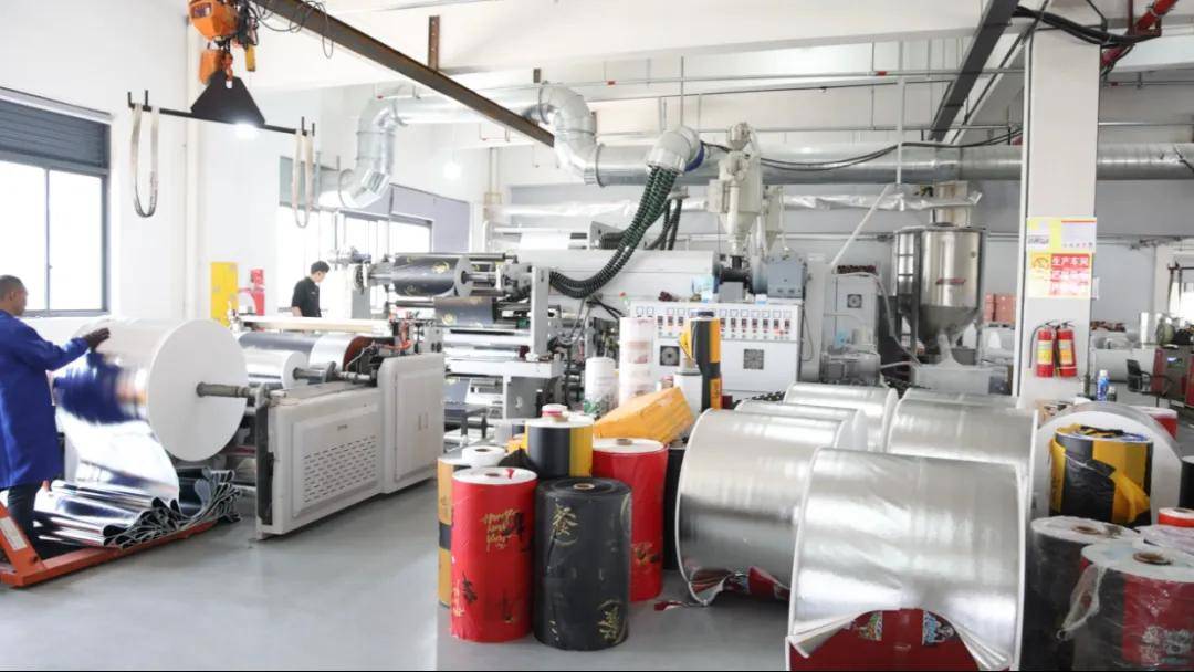 温州老板卖几毛钱小东西，从4人团队干到年销过亿