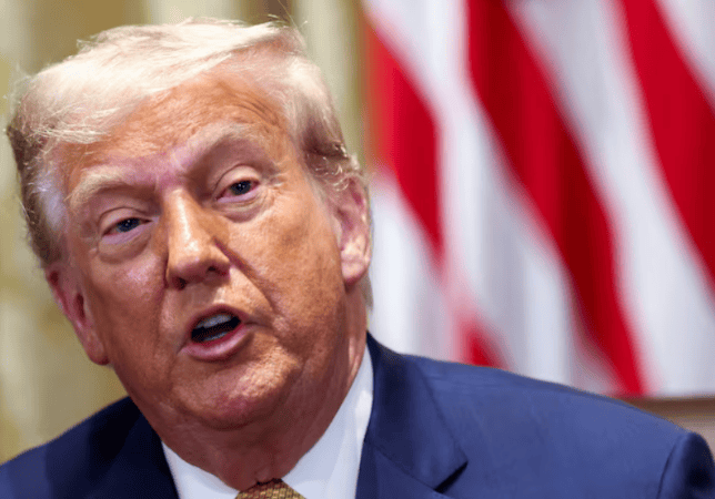 美军再次发动袭击，美国总统要抓活的，马杜罗对华求助，中方的表态绝不简单